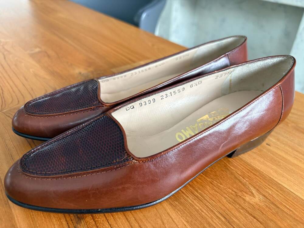 Salvatore Ferragamo Vintage Brown Leather Loafers Ladies Size 6.5 EUC - Picture 5 of 6